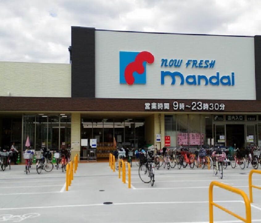 万代(スーパー)まで700m フジパレス弥刀駅北Ⅰ番館