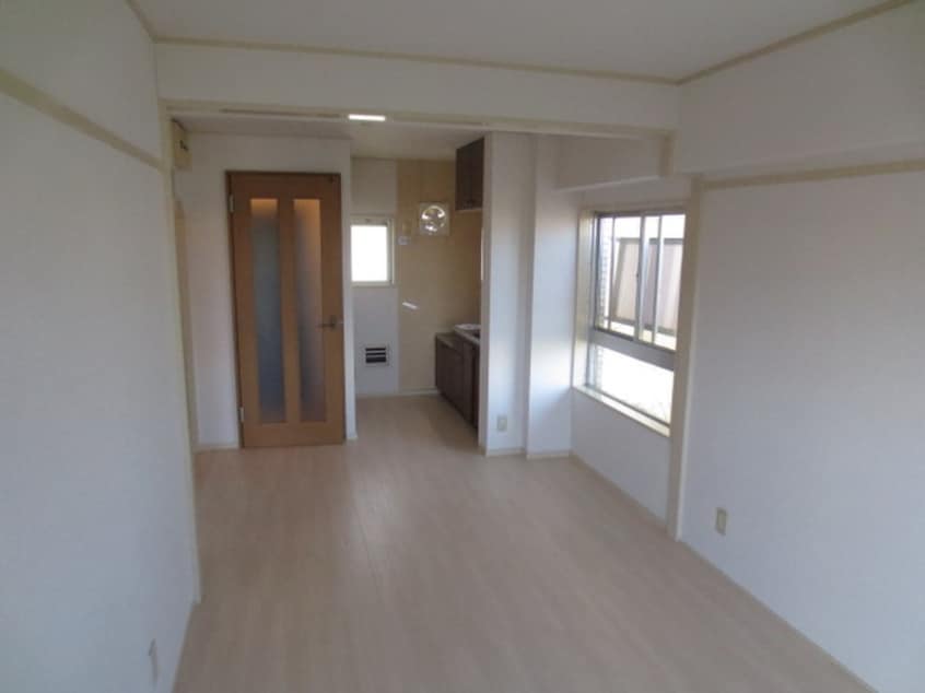 居室 YKハイツ高丸