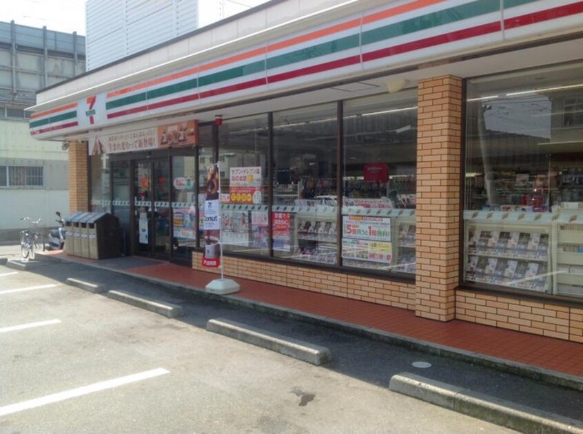 セブンイレブン中久世４丁目店(コンビニ)まで88m サンリット