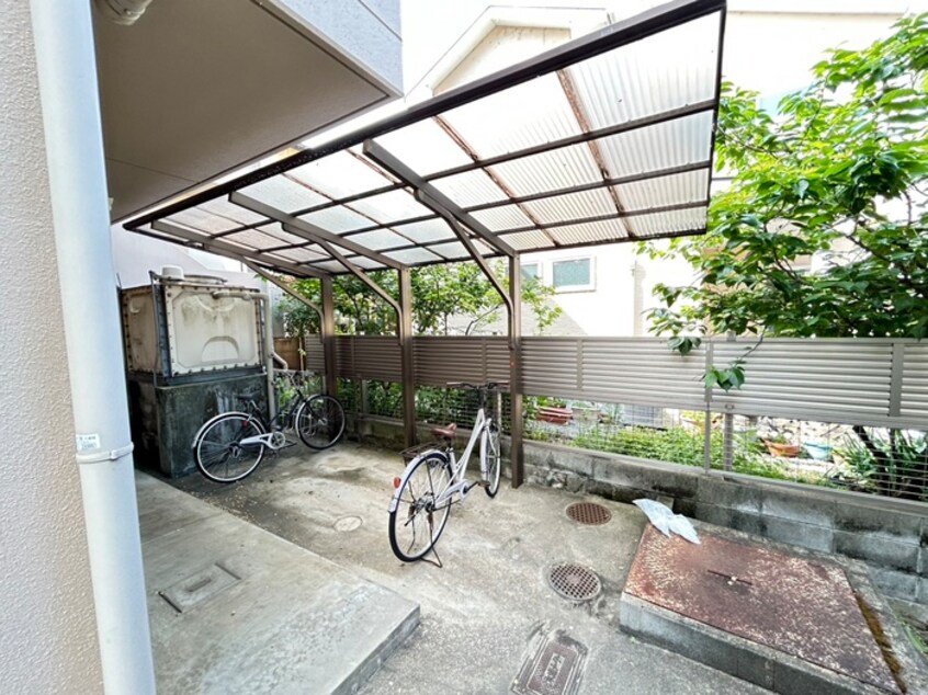 駐輪場 パトリード有栖Ⅱ