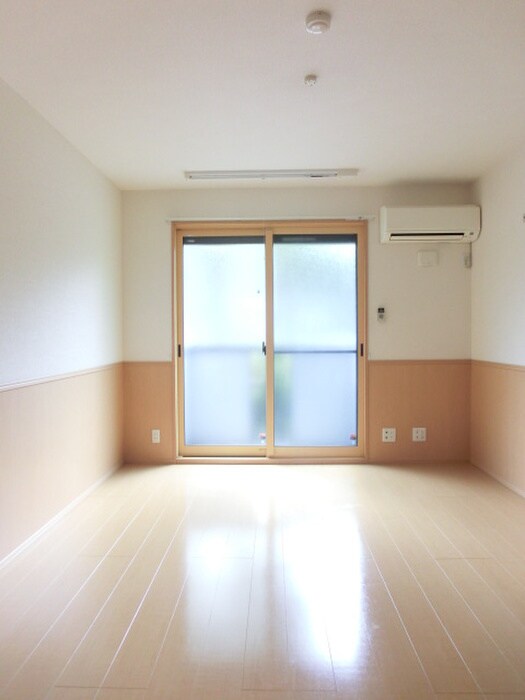 居室 クリエ西山本