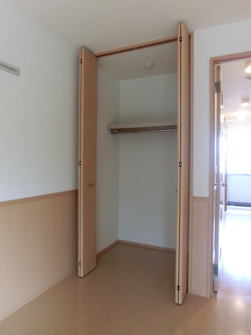 収納 クリエ西山本