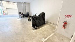 バイク置き場