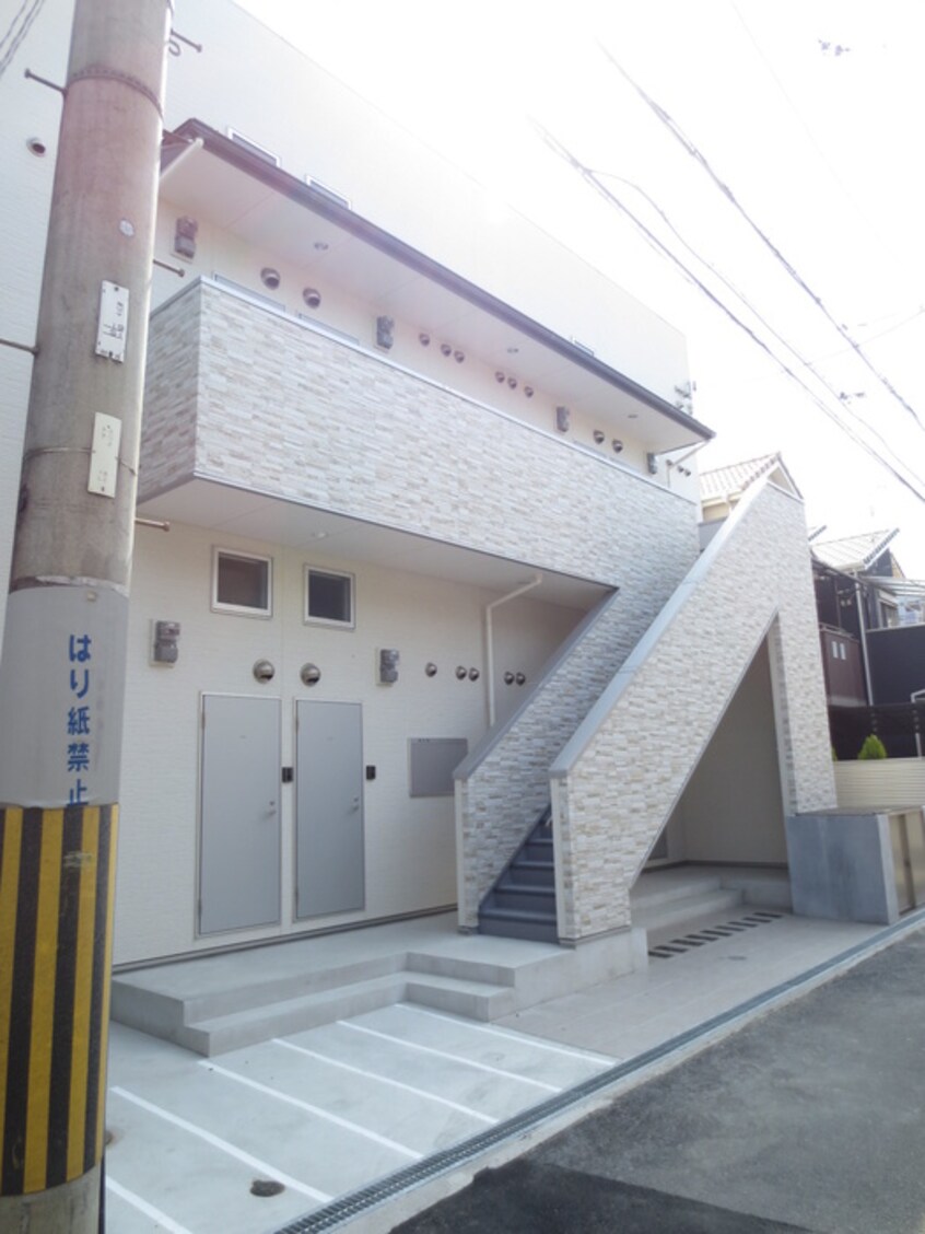 駐輪場 アイディアル若草