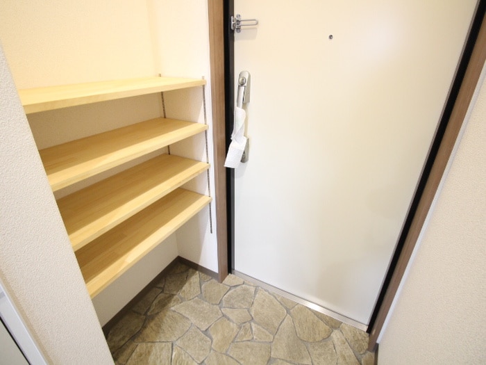 玄関 プライム日根野