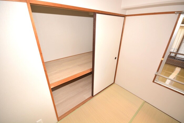 収納 ヴィラ・デ・藤が丘