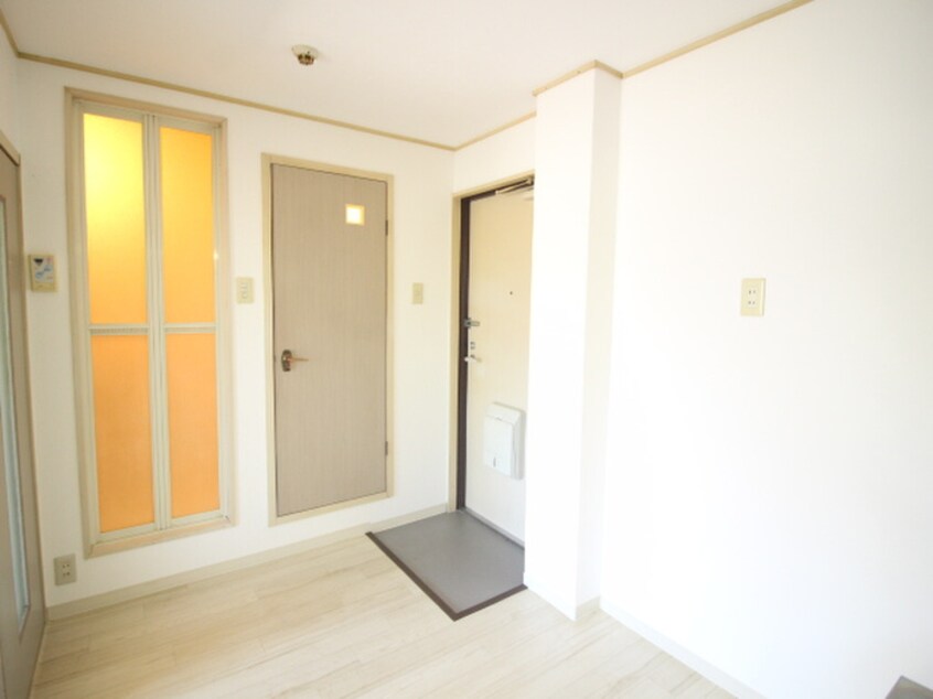 玄関 ドミ－ル深江橋