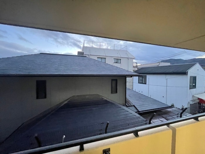 室内からの展望 クリスタルコ－ト清荒神