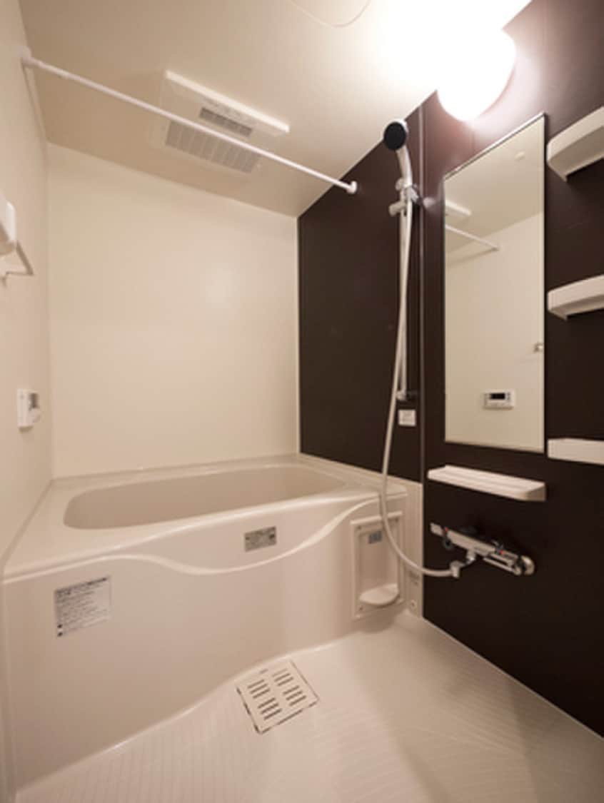 バス／シャワールーム等 ネストル