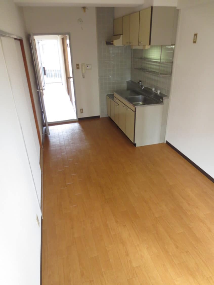 居室 ビー・フラット