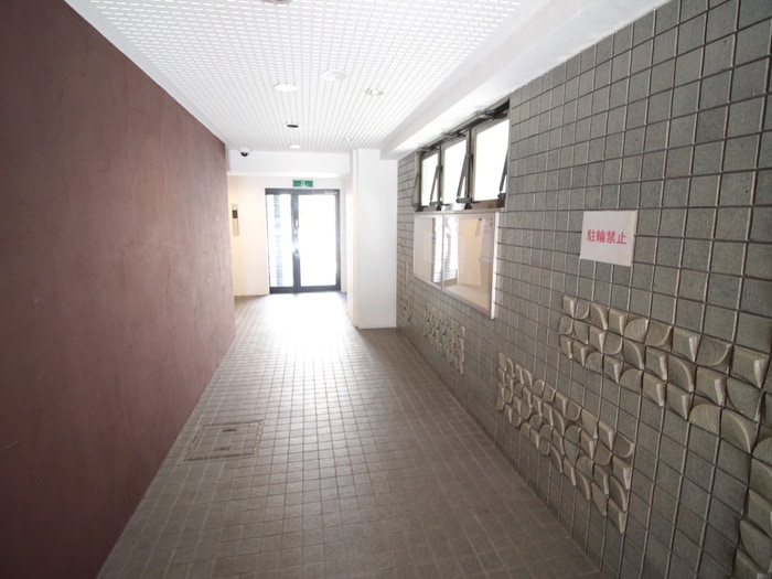 その他 ビー・フラット