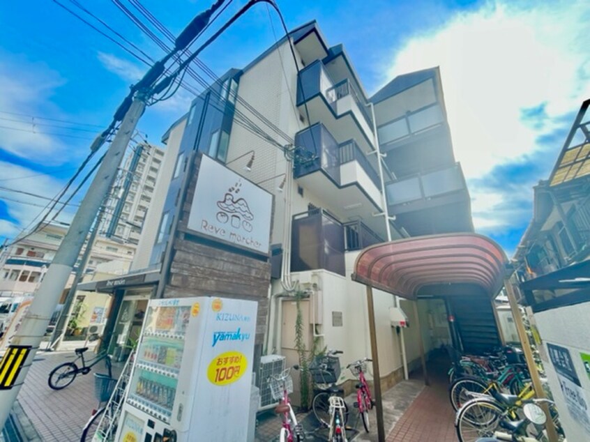 エントランス部分 フリーディオ大和田