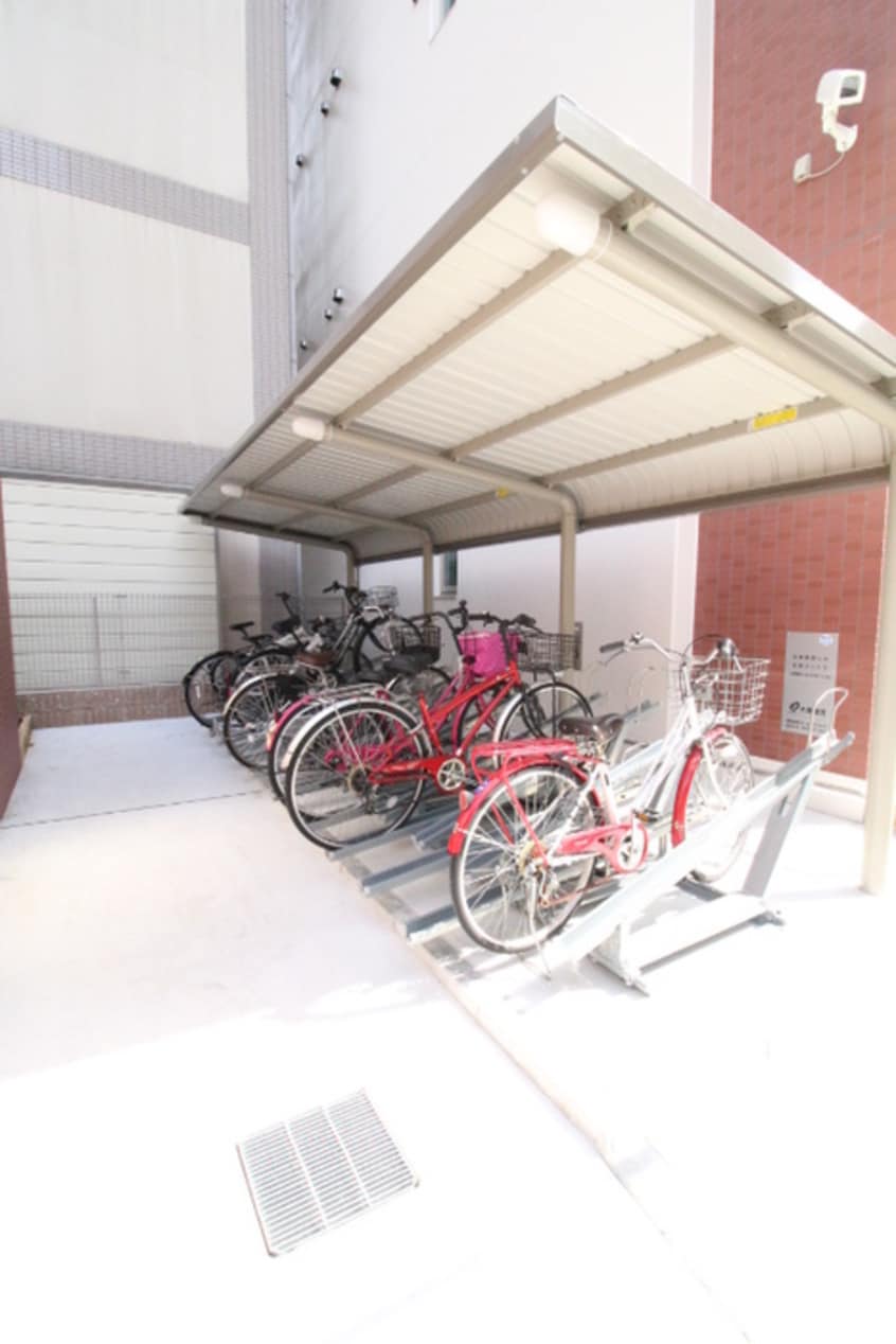 駐輪場 クレイン・レジデンス