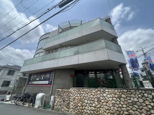 PLUM VILLAGE vol.3
