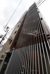 プレジール福島