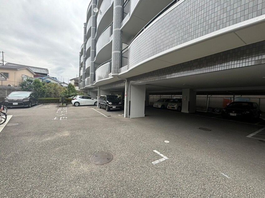 駐車場 グラン・プラ－ス