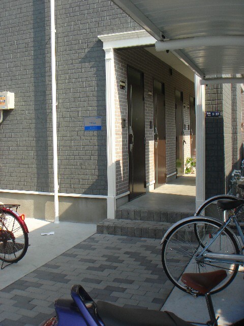 エントランス部分 アイリスセカンド