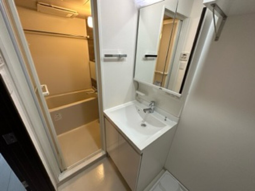 洗面 スプランディッドⅠ