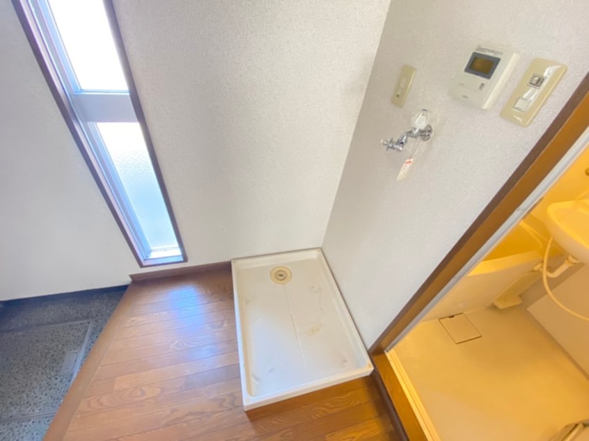 洗濯機置場 エルデ観月橋