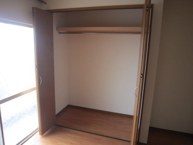 収納 ロイヤルパ－ク仁川