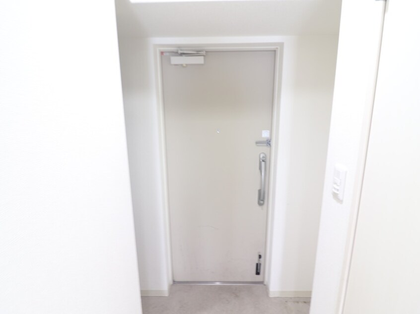 玄関 Ｌａ　ｖｉｌｌｅ　－１９３０－