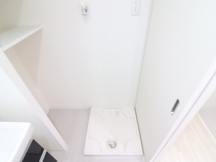 洗濯機置場 Ｌａ　ｖｉｌｌｅ　－１９３０－