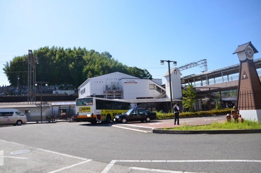 三日市駅(役所)まで320m 三日市グリーンハイツ