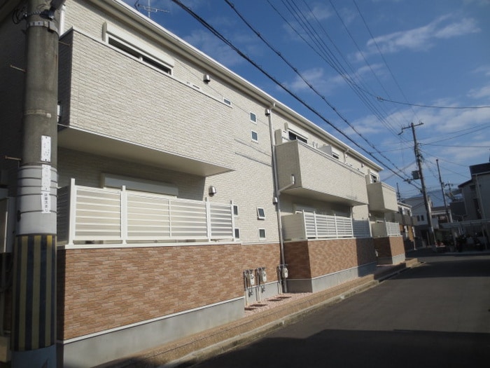 外観写真 ﾃﾞｭﾗ・ｶ-ｻ　ｺﾝﾌｫﾙﾀ-ﾌﾞﾙⅡ