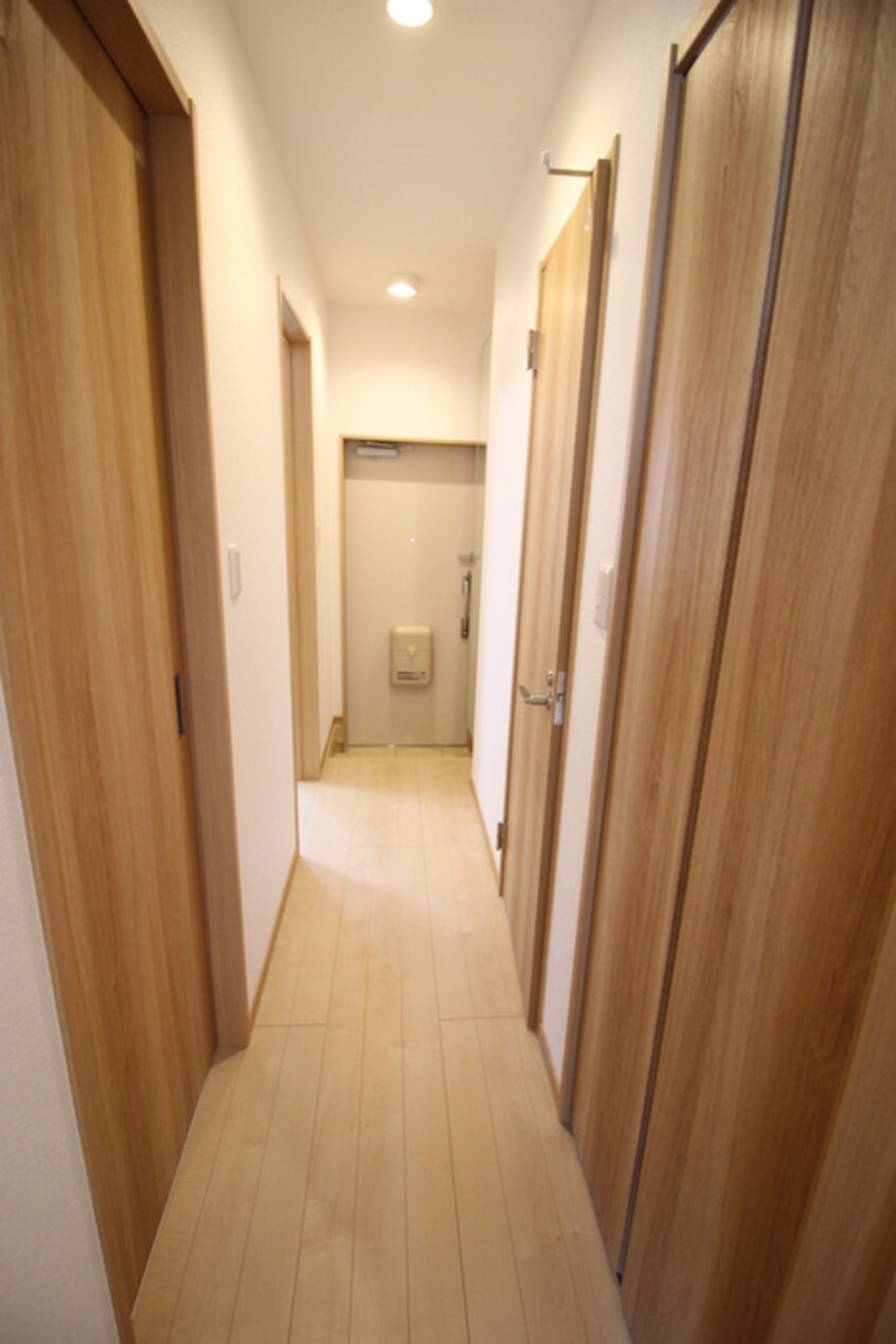 廊下 ﾃﾞｭﾗ・ｶ-ｻ　ｺﾝﾌｫﾙﾀ-ﾌﾞﾙⅡ