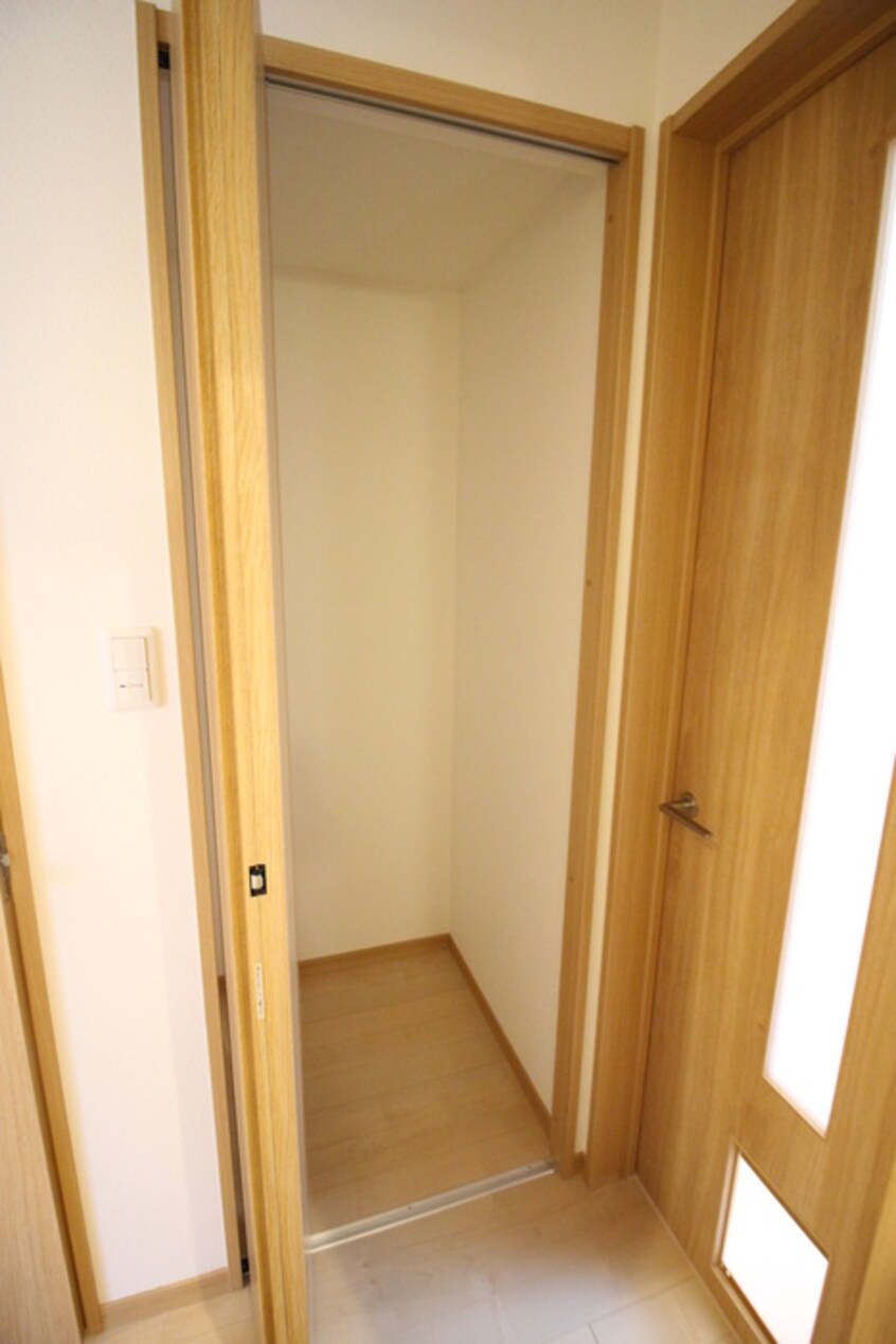 収納 ﾃﾞｭﾗ・ｶ-ｻ　ｺﾝﾌｫﾙﾀ-ﾌﾞﾙⅡ