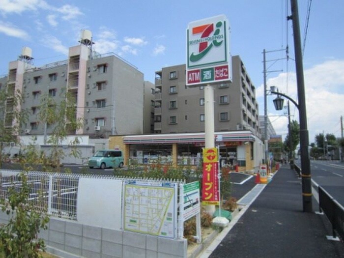 セブンイレブン(コンビニ)まで300m レジェンダリー甲子園