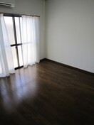 居室 ファルコン