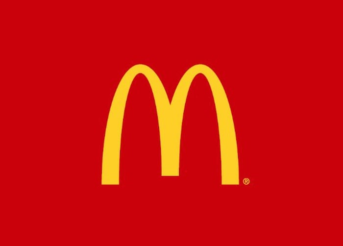 マクドナルド 2号線須磨店(ファストフード)まで100m MAXIV CITY 神戸鷹取