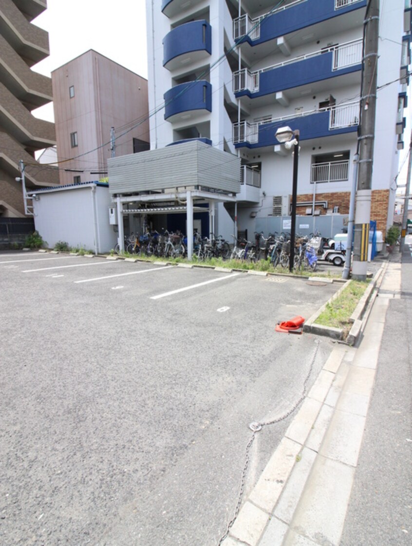 駐車場 レーベンスフロー長池