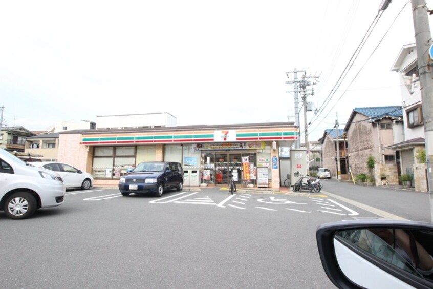 セブンイレブン　東大阪御厨店(コンビニ)まで164m Limmon御厨