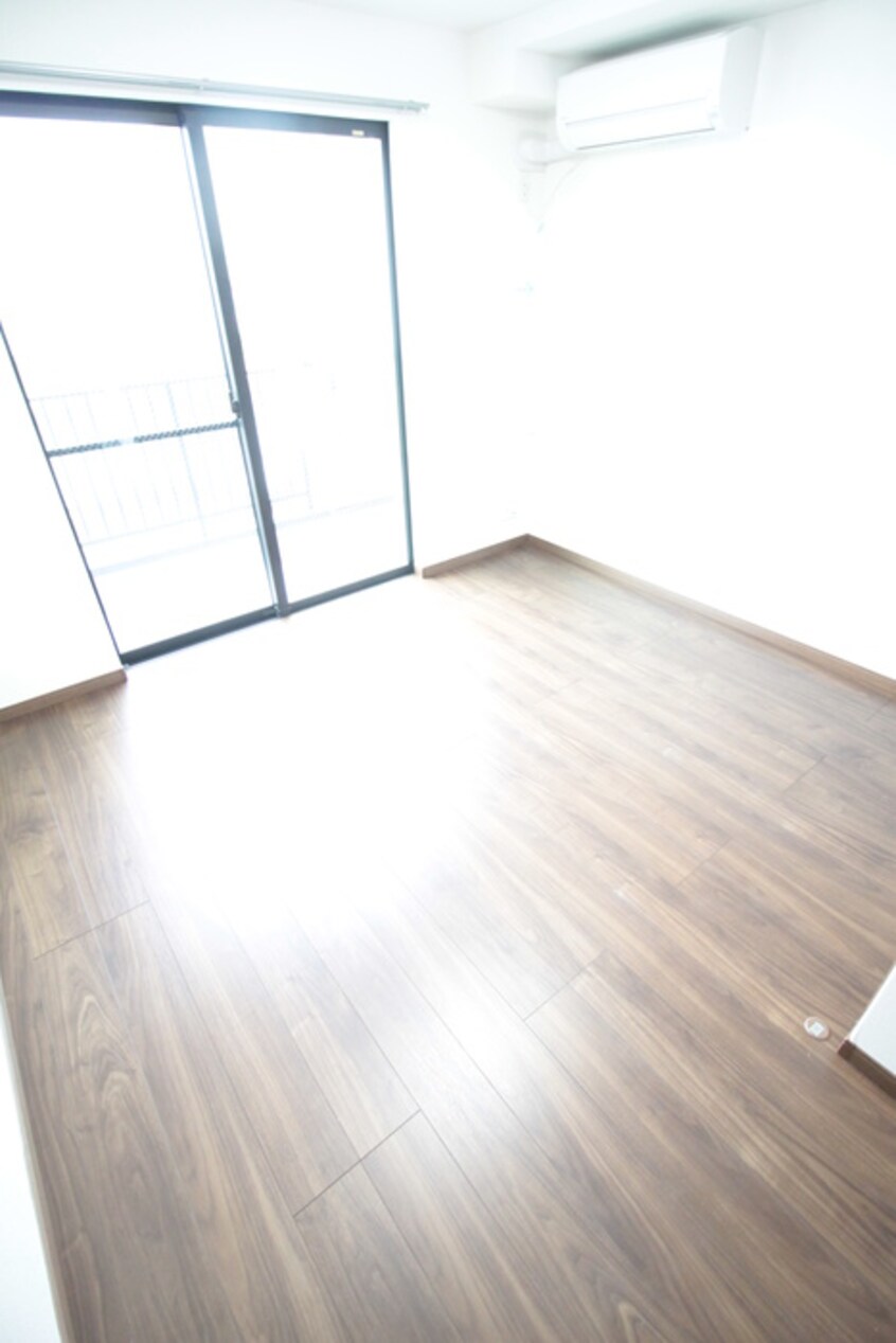 居室 リアコート下新庄