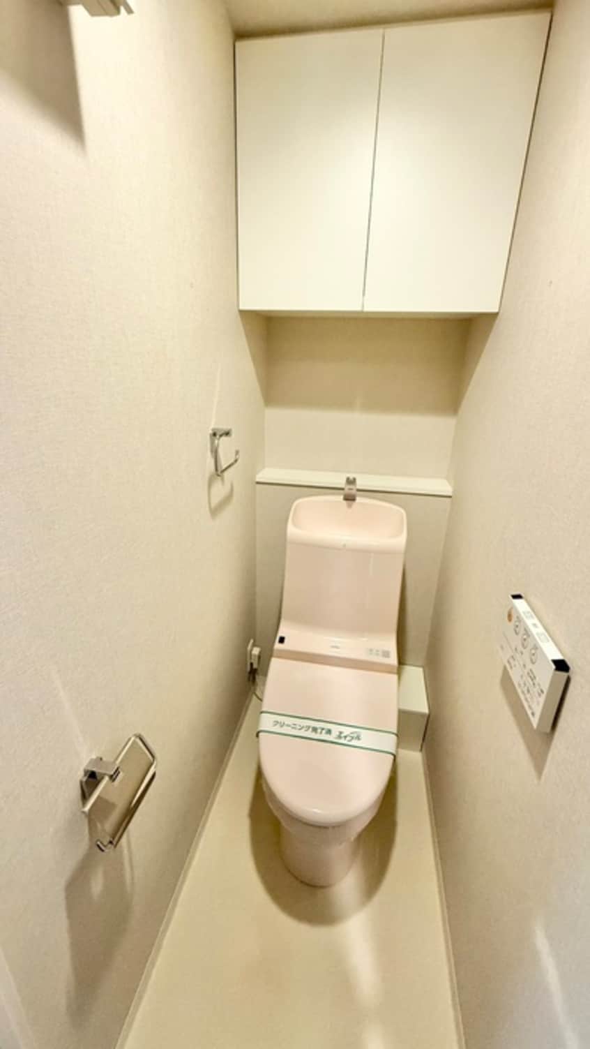 トイレ エステムプラザ梅田（703）