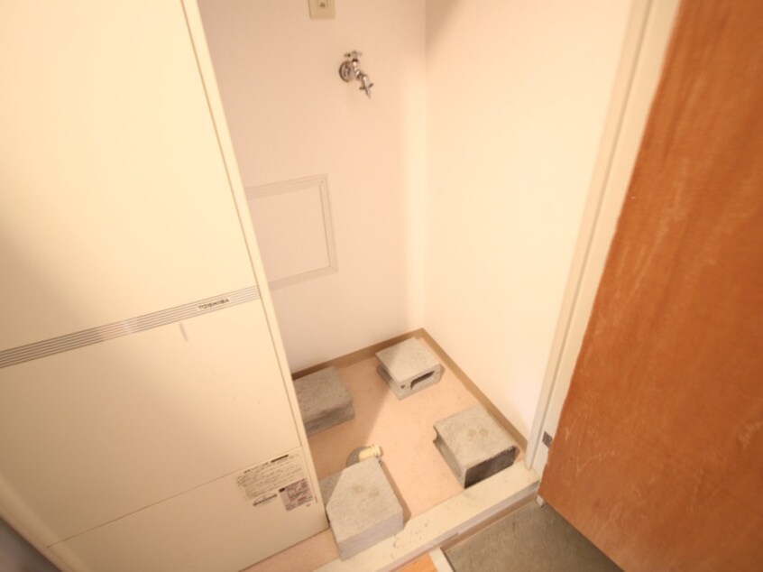 洗濯機置場 アンバサダ