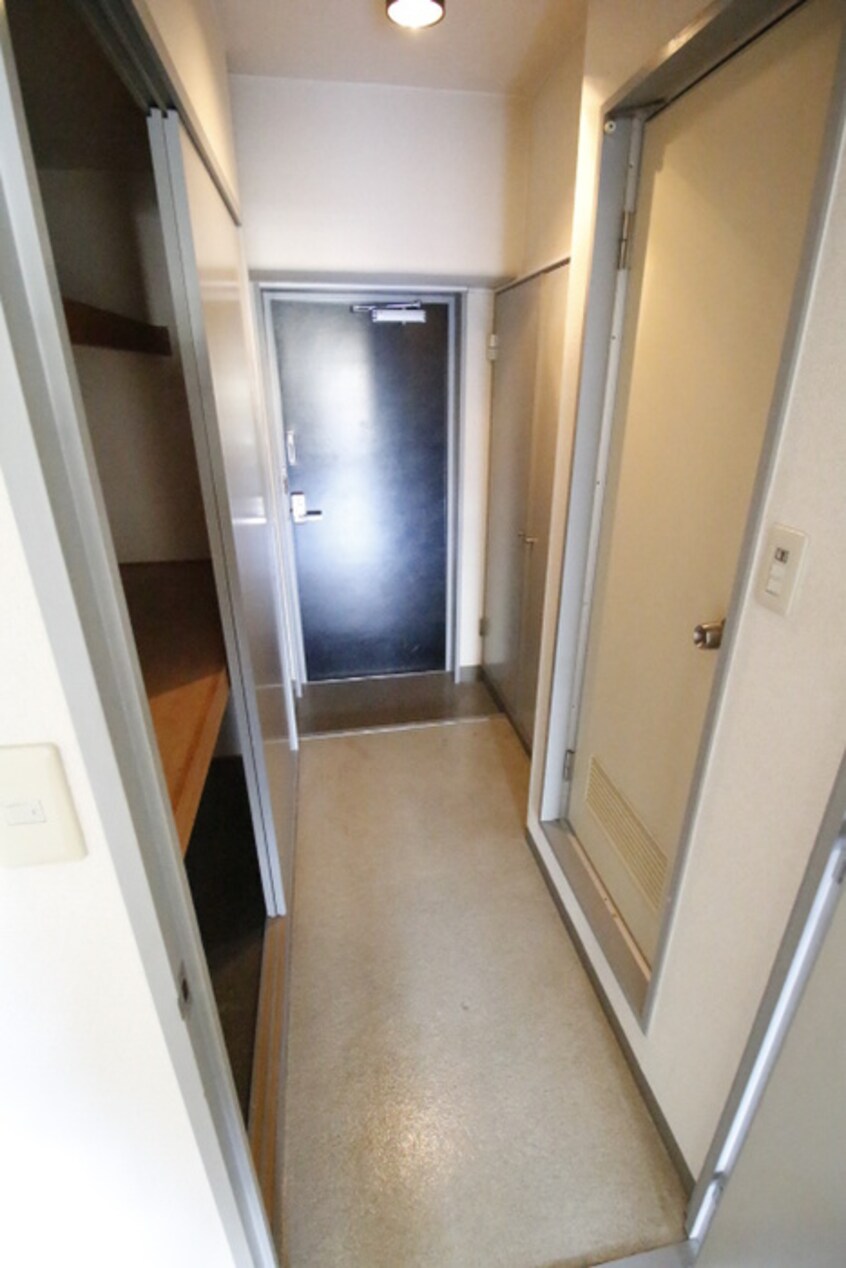 廊下 アンバサダ