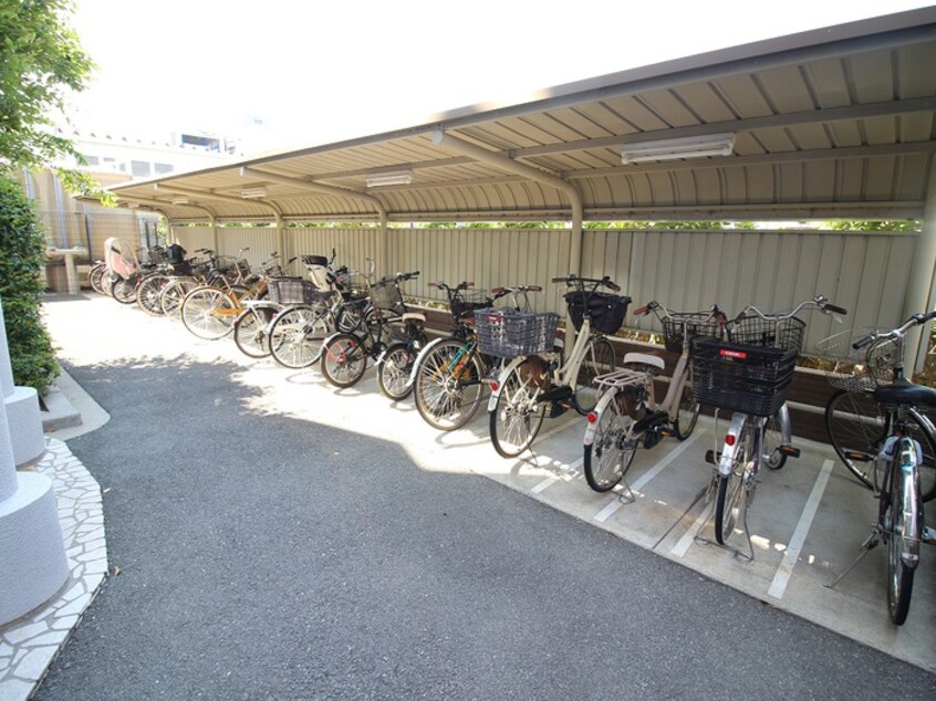 駐輪場 フュ－ジョンコ－ト豊中千里園
