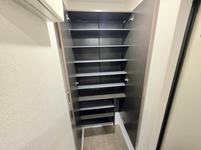 靴箱 Pista神戸板宿