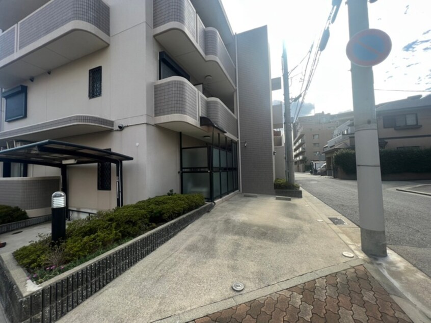 駐車場 メゾン・クレール