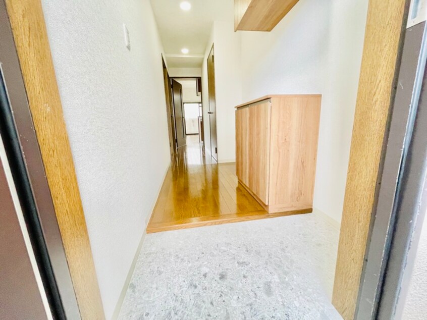 玄関 メゾン・クレール