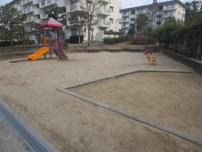 公園(公園)まで0m 鈴の宮２号棟