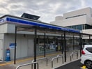 ローソン(コンビニ)まで632m プレアール枚岡