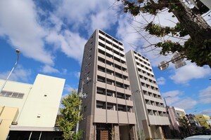 ミッドコート江坂ウエスト