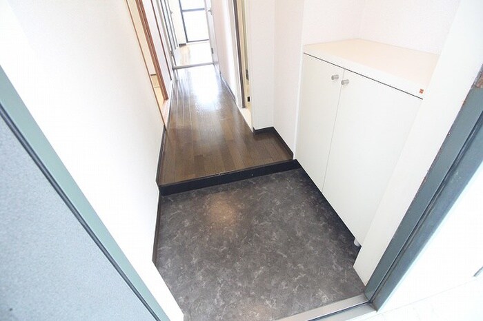 玄関 ウインドベル四条大宮