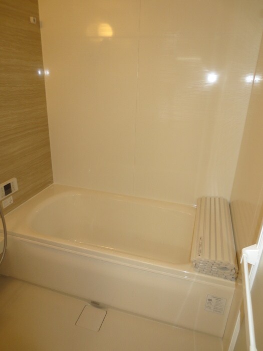 バス／シャワールーム等 アコルデ西岩田