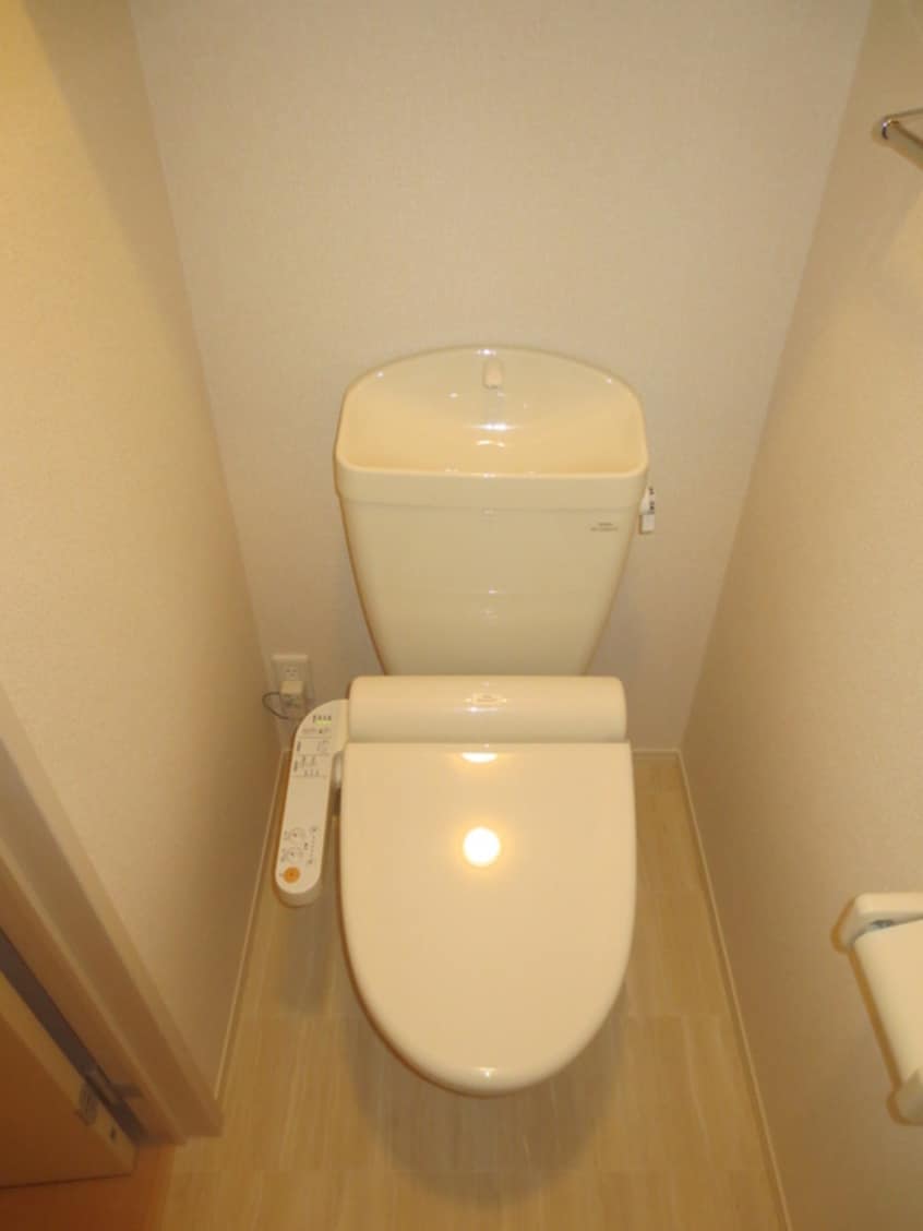 トイレ アコルデ西岩田