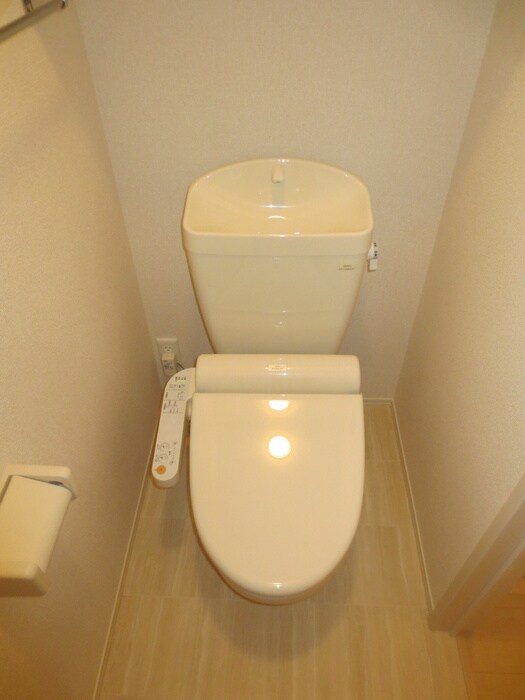 トイレ アコルデ西岩田